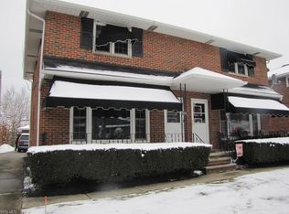 1215 Bonnie Ln, Mayfield Heights, OH 44124