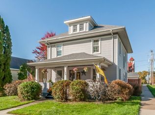 136 N Ford St, Anamosa, IA 52205
