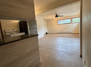 12722 76th Ave S APT 4, Seattle, WA 98178