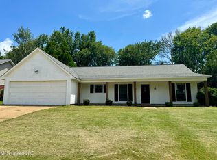 208 Hawthorne Dr, Madison, MS 39110