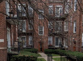 1910 W Cullom Ave #3, Chicago, IL 60613