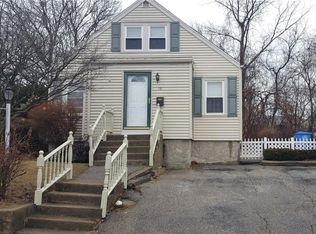 76 Fountain Ave, Cranston, RI 02920