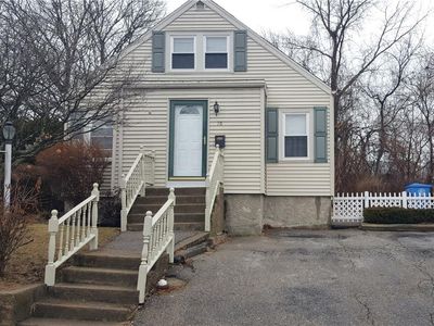 76 Fountain Ave, Cranston, RI, 02920
