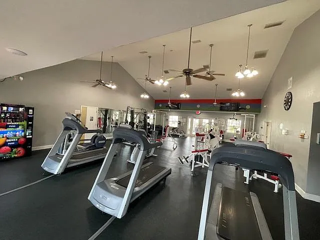 5092 Beach Dr SE #C — Photo 37