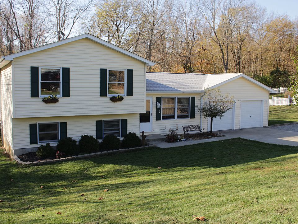 1st image of 21071 Bellemeade Dr