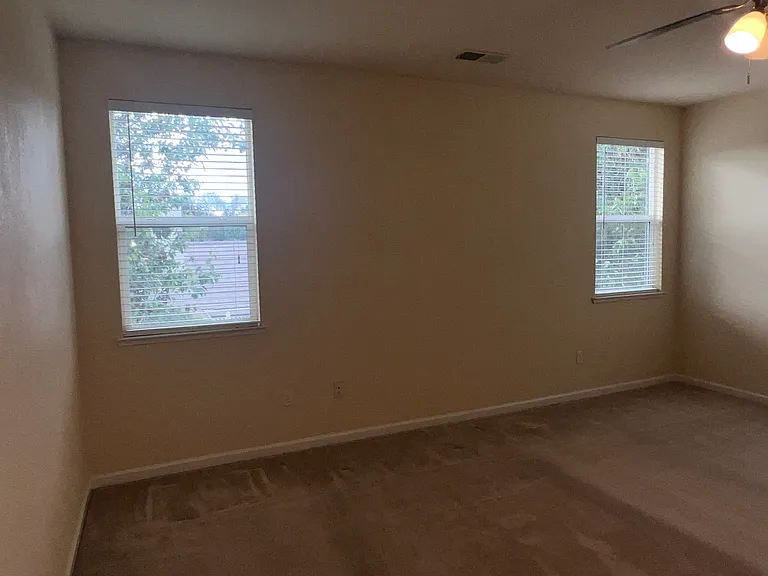 771 Cathedral Way — Photo 31