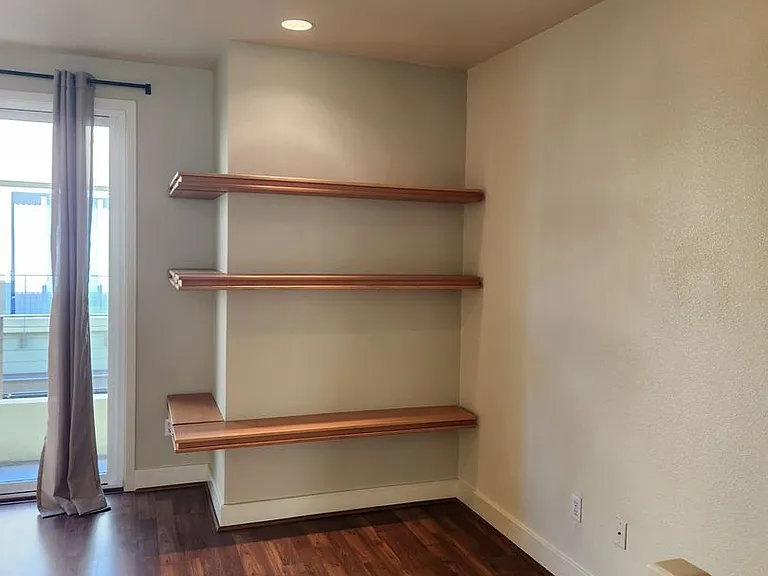 338 City Center Dr — Photo 5