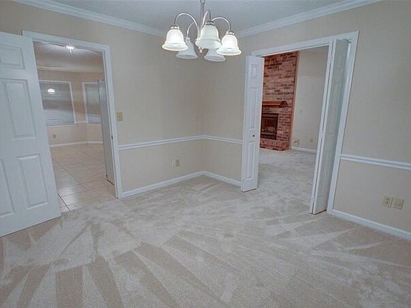 5th image of 15002 Ashwood Cir SE