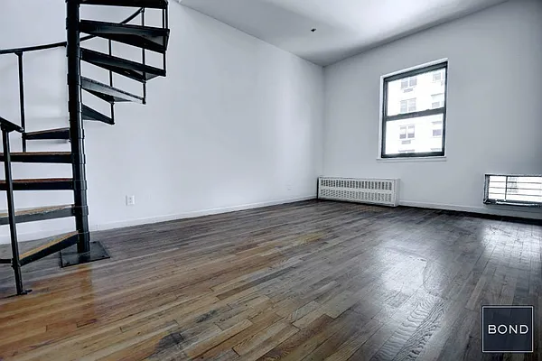 Rented by Bond New York | media 9