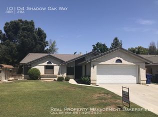10104 Shadow Oak Way, Bakersfield, CA 93311