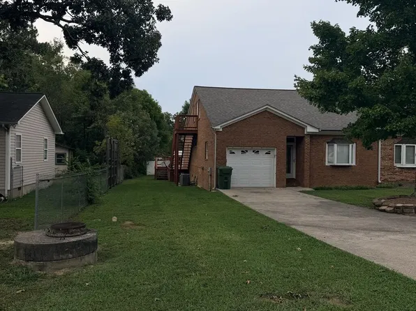 309 W Cherokee St, Chatsworth, GA 30705