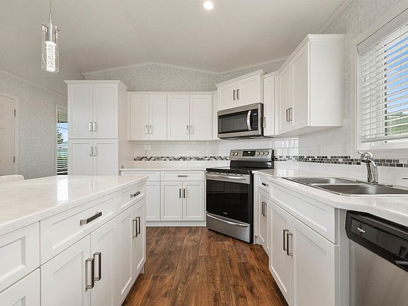 5th image of 6035 Vedder Rd #25