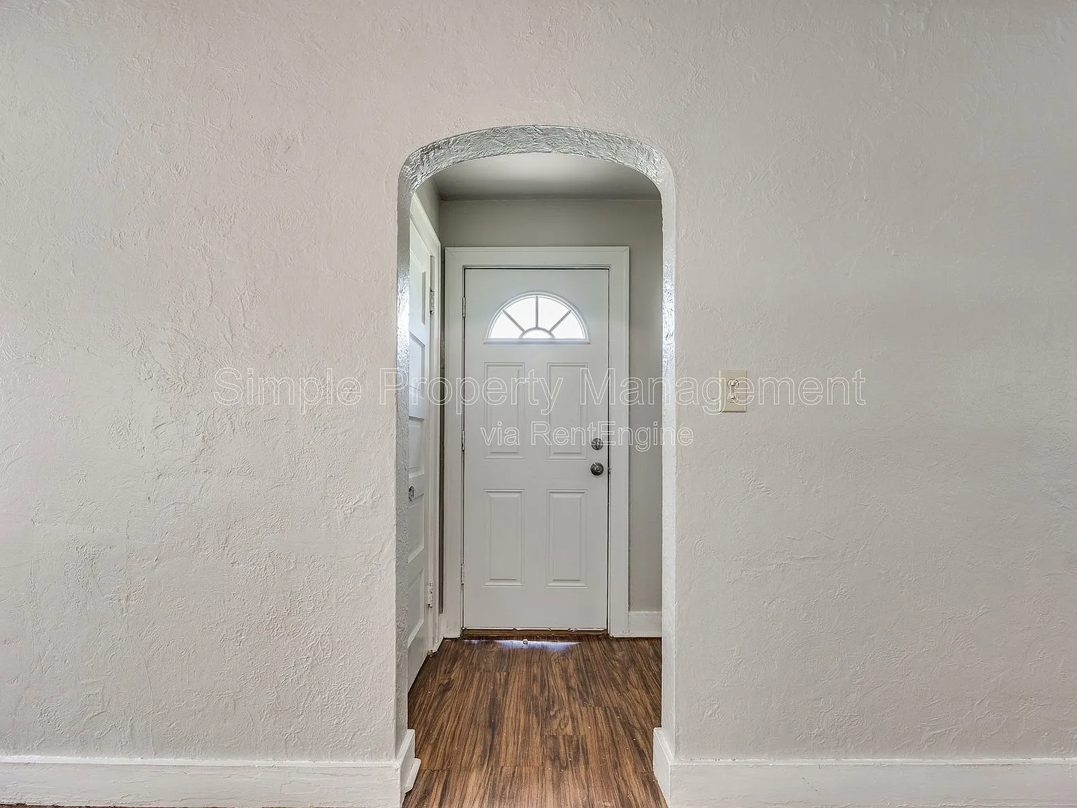 1 bed, 1.0 bath, 778 sqft, $750 — Photo 2