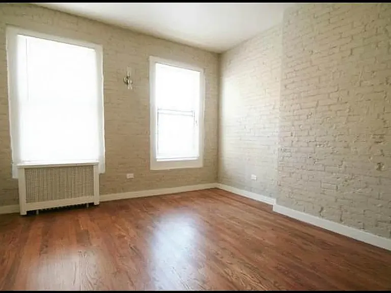 1479 York Ave #5S — Photo 9