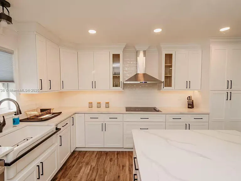 9675 SW Anchor Dr — Photo 21