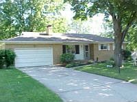 1st image of 4524 Blackberry Ln
