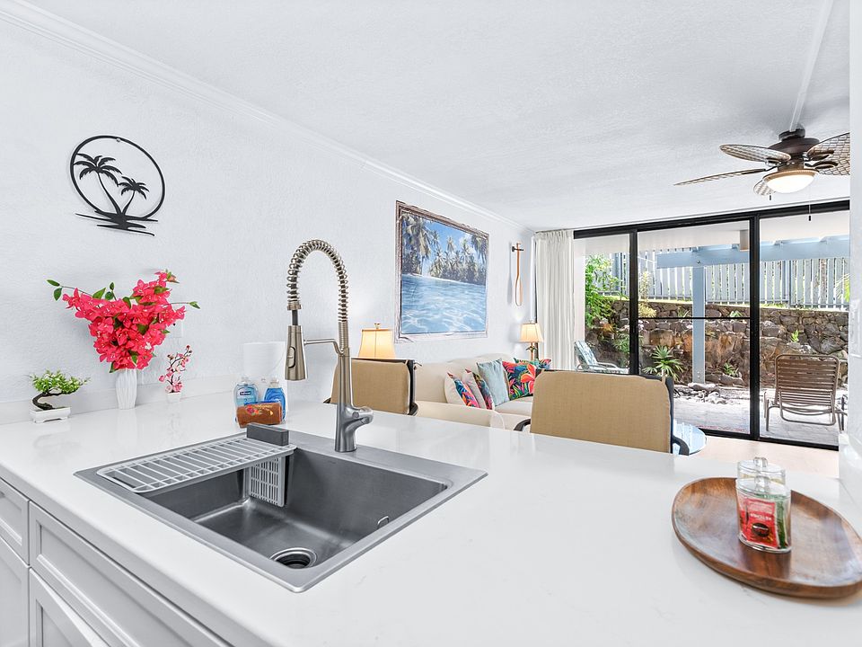 1st image of 75-5888 Alii Dr APT B2