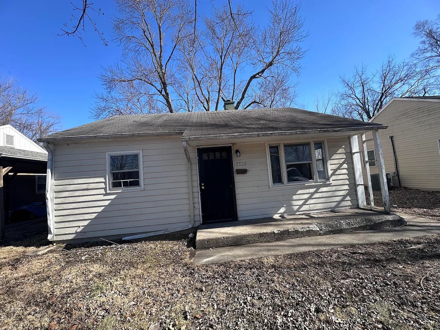 2 bed, 1080 sqft, $775 — Photo 1