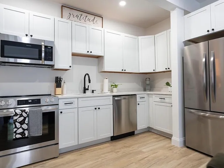 8 Enon St #102 — Photo 4