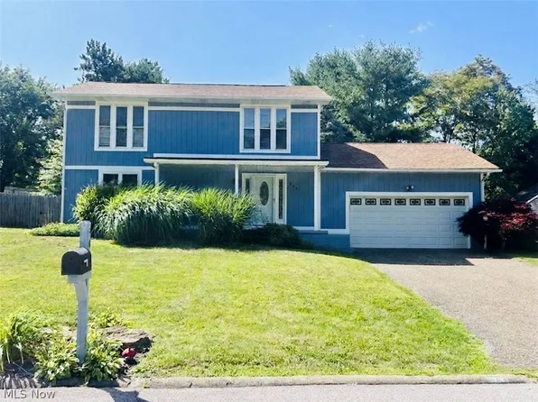 604 Pine Valley Dr, Steubenville, OH 43953