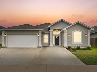 2434 Manuel Ln, Corpus Christi, TX 78414