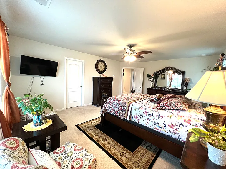 1031 Winnett Dr — Photo 35