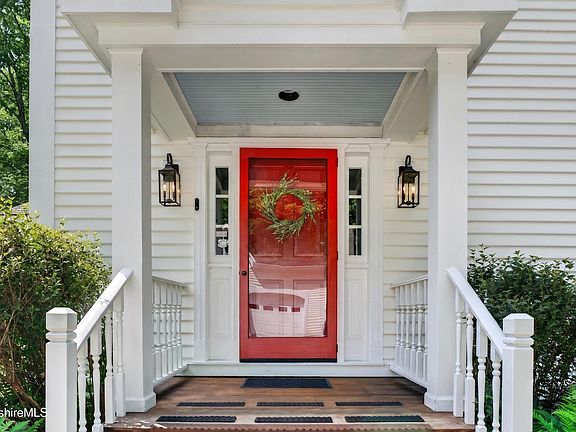 5th image of 224 Boardman St