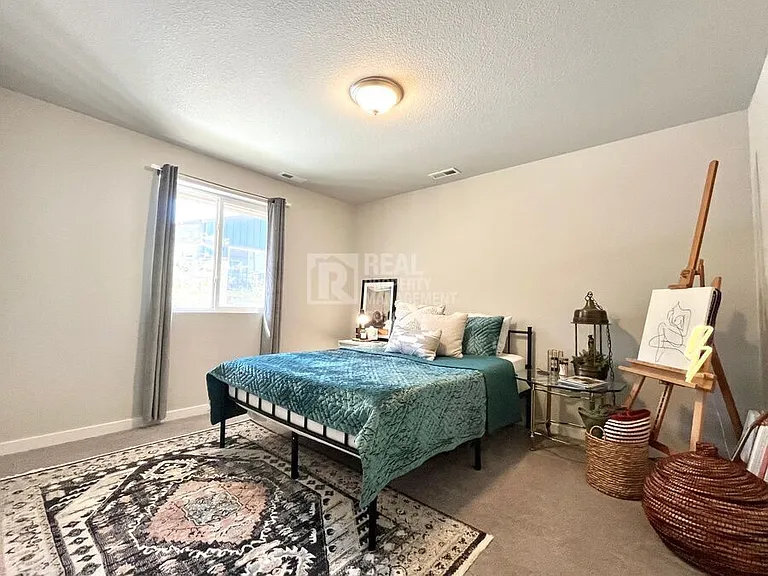 7333 Rosa Belle Hts — Photo 9