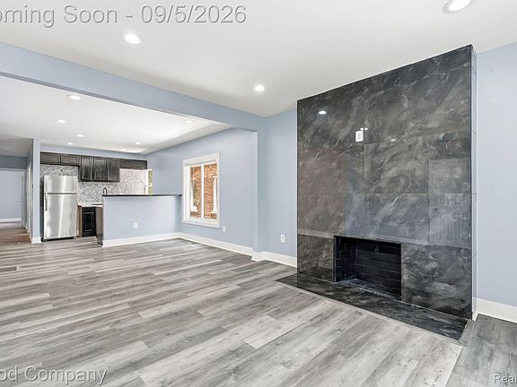 5th image of 4510 Cortland St