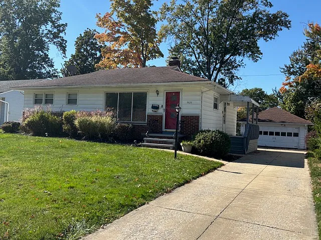 3 bed, 1411 sqft, $1,950 — Photo 3