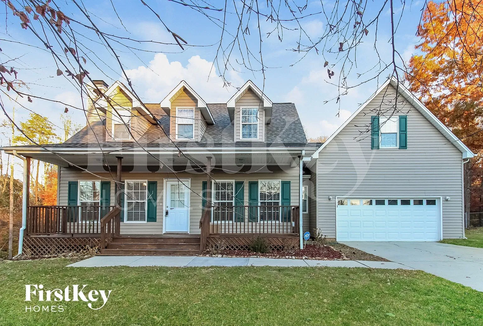 3 bed, 2.5 bath, 1824 sqft, $2,200 — Photo 1