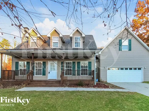 2808 Lake Hill Ct, High Point, NC 27265