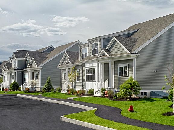 3rd image of 21 Millstone Dr #12