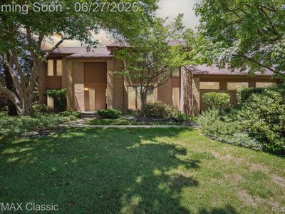35606 Huntsman Ct, Farmington Hills, MI, 48331