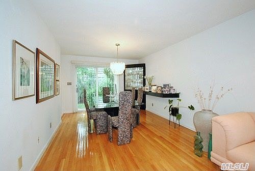 5th image of 1180 E Broadway APT 10