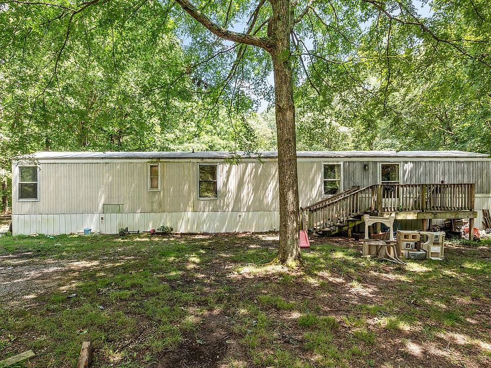 2nd image of 1204 Charles Brown Rd