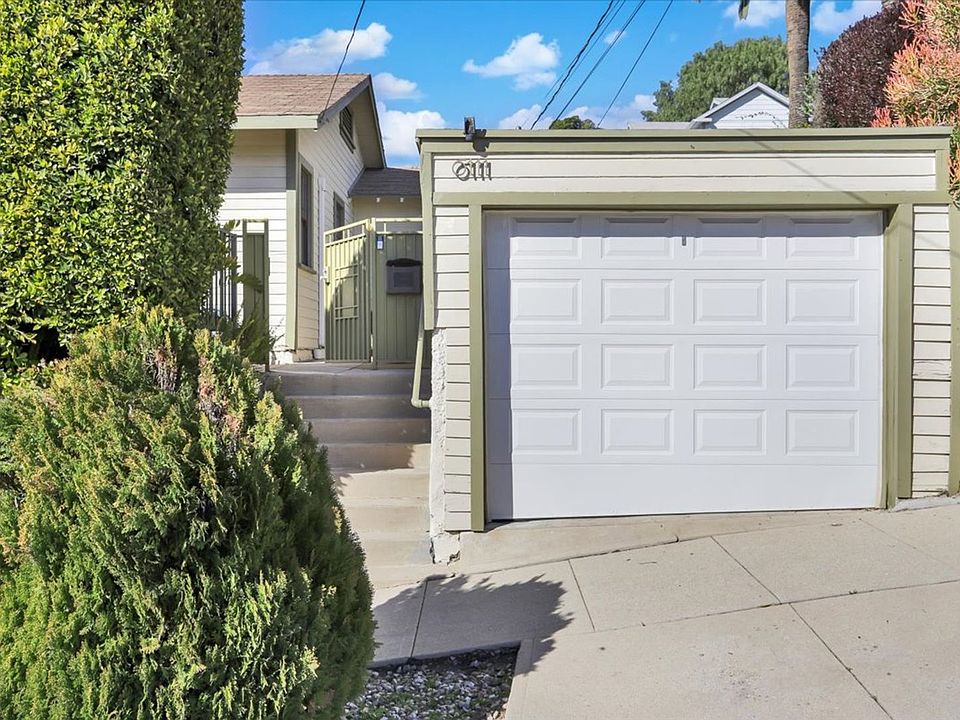 1st image of 6111 Crestwood Way