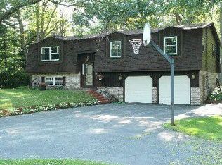 11097 Secor Rd, Temperance, MI 48182