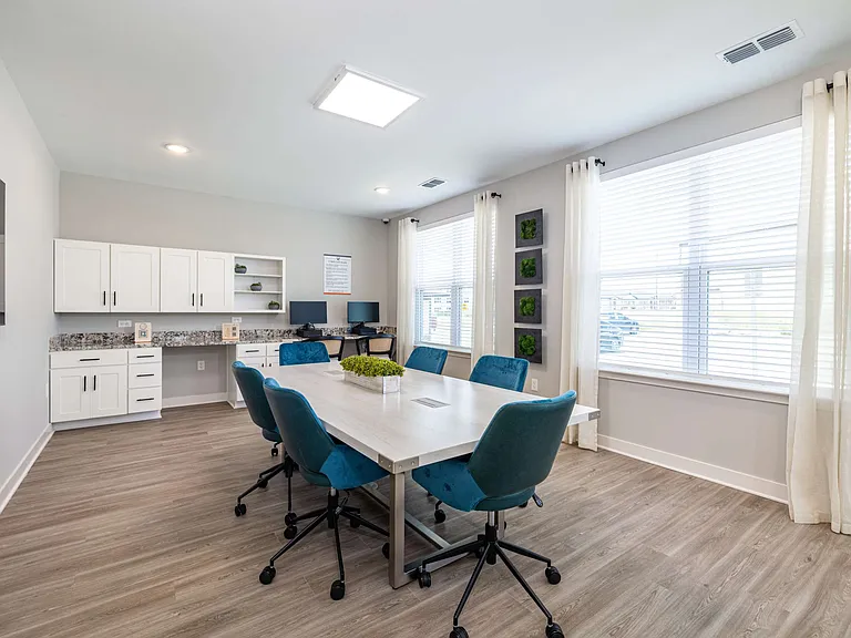 Business and study center available to residents at The Groves at Lake Juliana