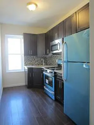 Rented by Skyline Group Real Estate | media 6