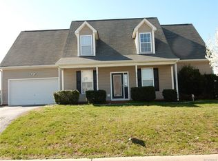 3810 Yorktown Dr, Hopewell, VA 23860
