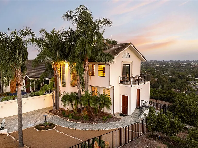 6060 La Goleta — Photo 35