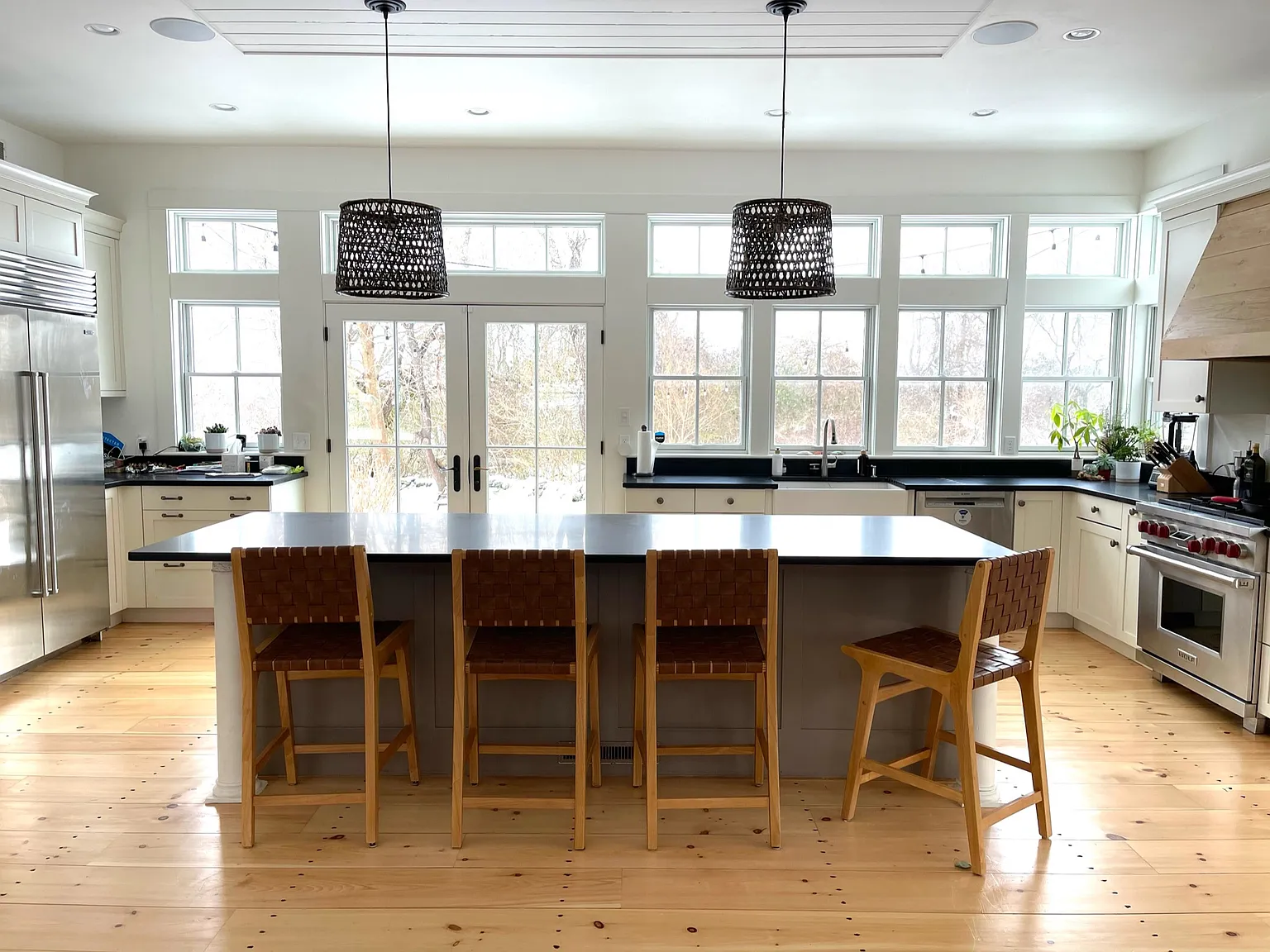 5 bed, 3395 sqft, $6,000 — Photo 3