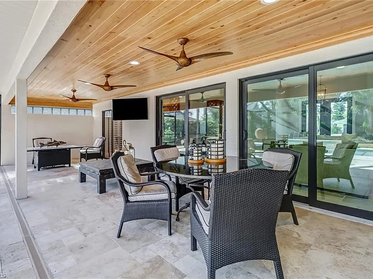28567 Clinton Ln — Photo 23