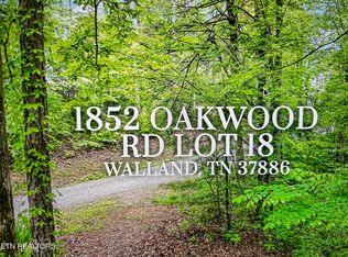 1852 Oakwood Rd, Walland, TN 37886