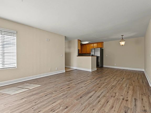 4th image of 3635 Grove St Unit 167
