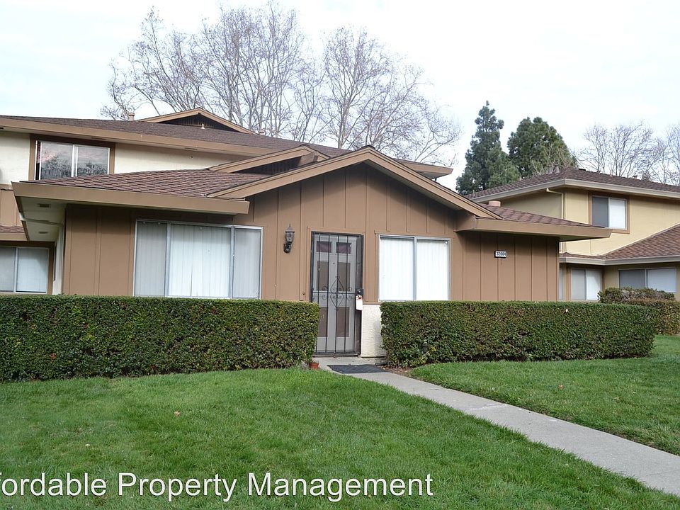 1st image of 32664 Brenda Way APT 1