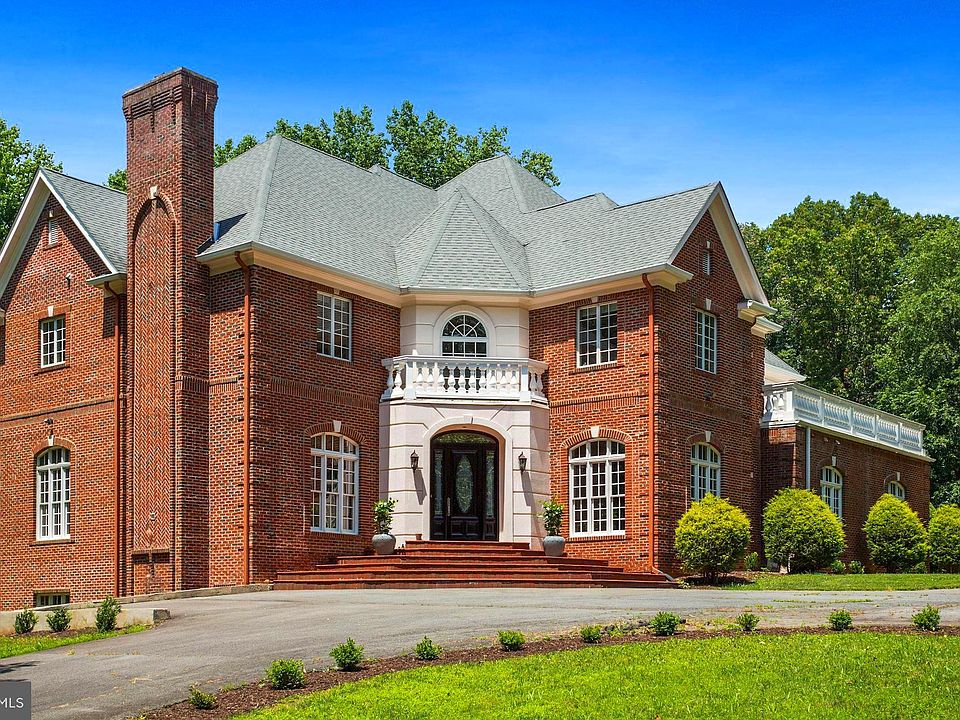 11300 Seneca View Way, Great Falls, VA 22066 Zillow