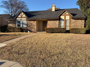 8505 Chesham Dr, Rowlett, TX