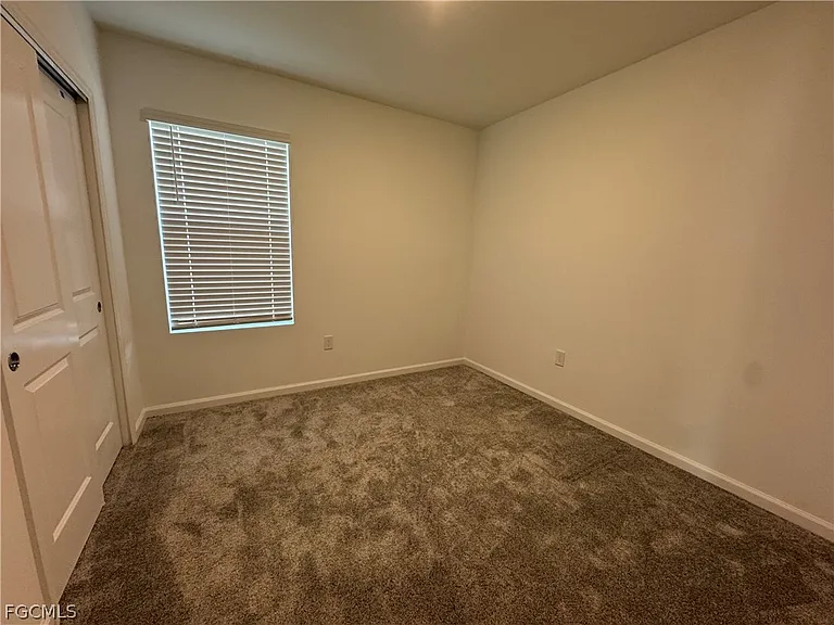 1024 Caloosa Breeze Dr — Photo 15